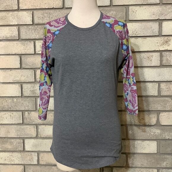 3for$20 top xs  - Picture 1 of 4